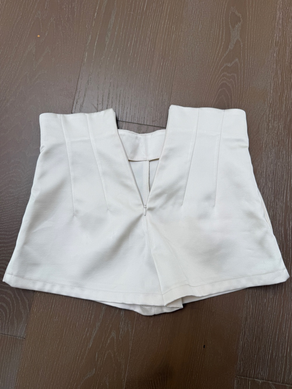 H&M Cream Linen-Blend Tailored Shorts - 4